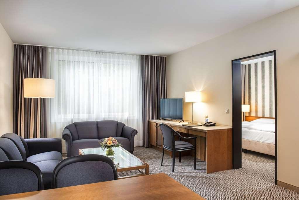 Maritim Hotel Stuttgart Room photo